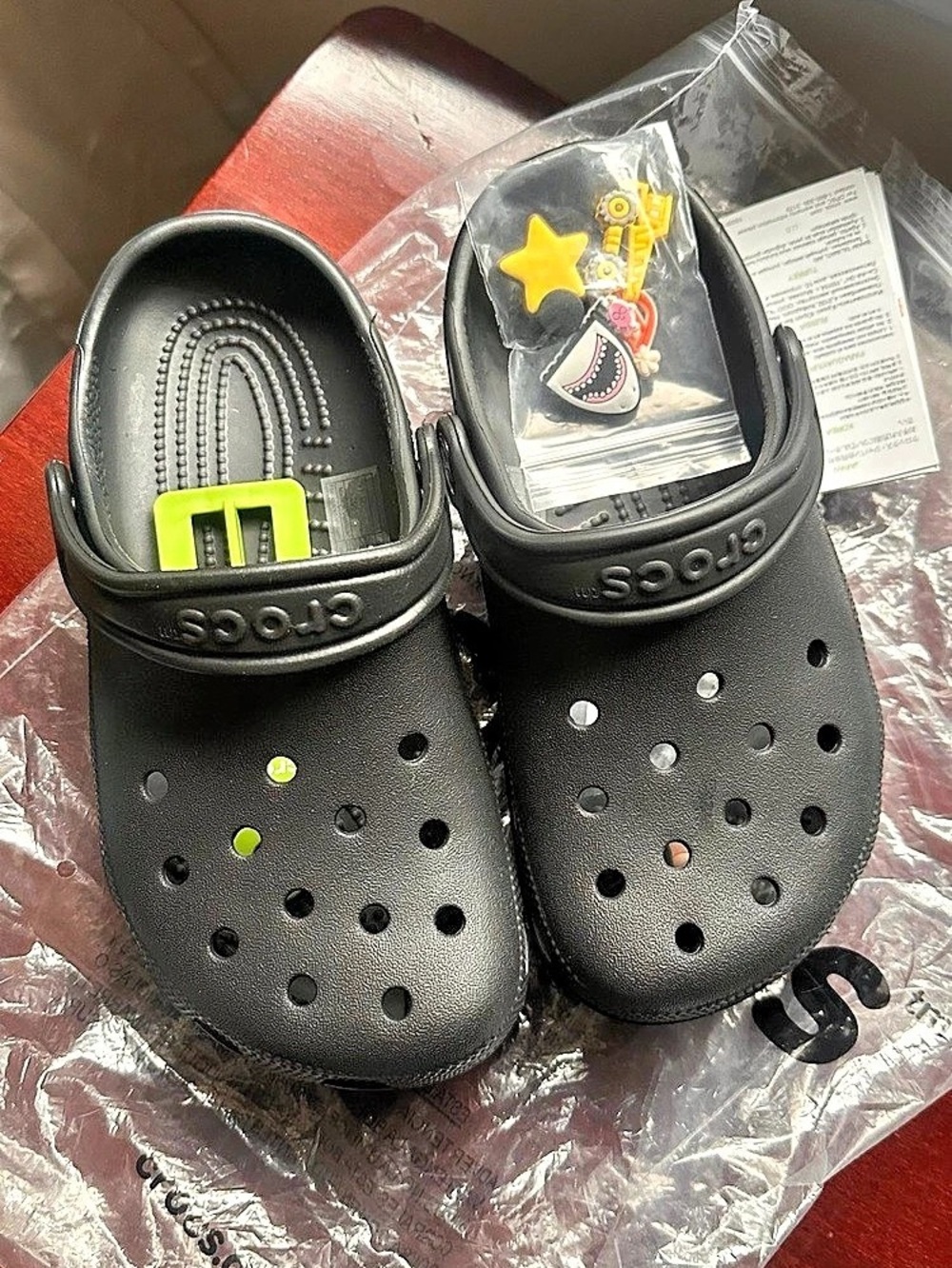 Crocs Classic Clog Kids Black Clogs size J2